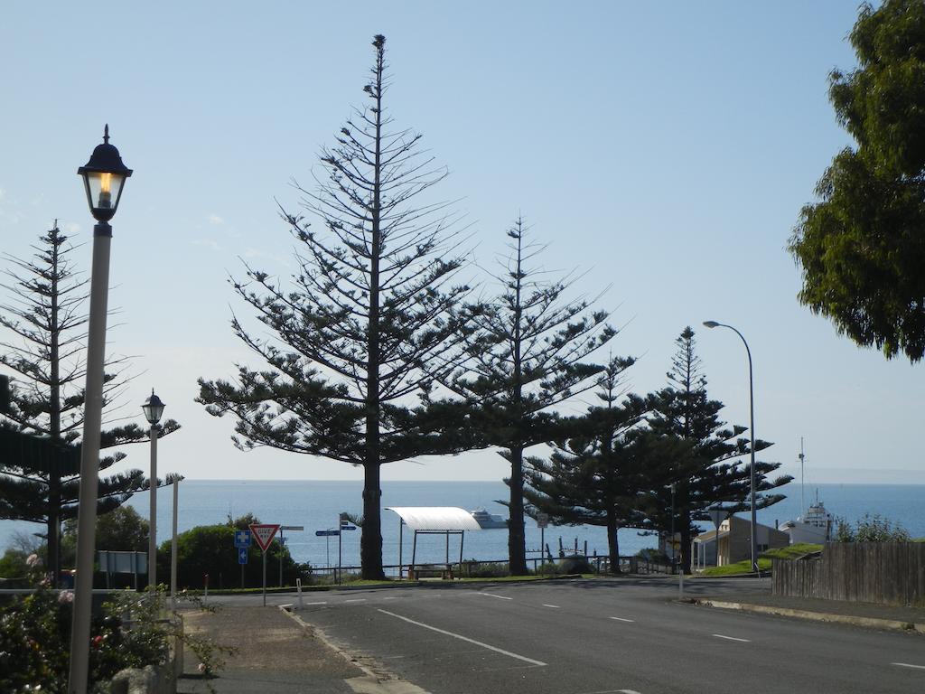 Island Motel Kingscote Bagian luar foto
