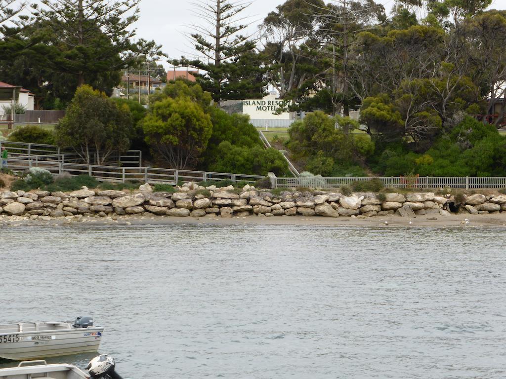 Island Motel Kingscote Bagian luar foto