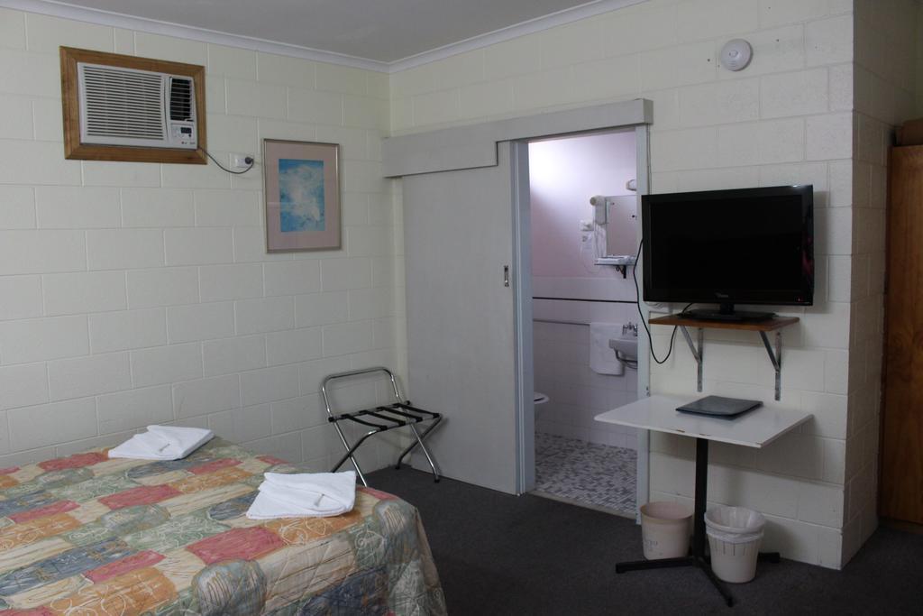 Island Motel Kingscote Bagian luar foto