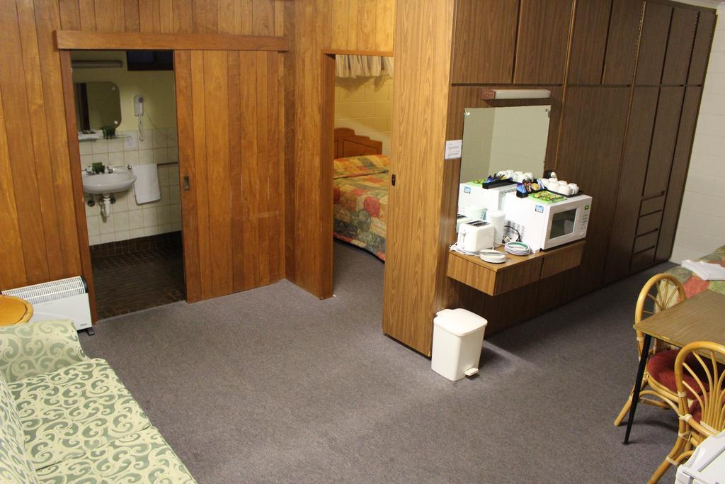 Island Motel Kingscote Bagian luar foto