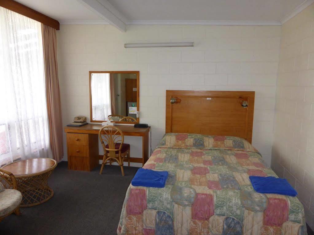Island Motel Kingscote Bagian luar foto